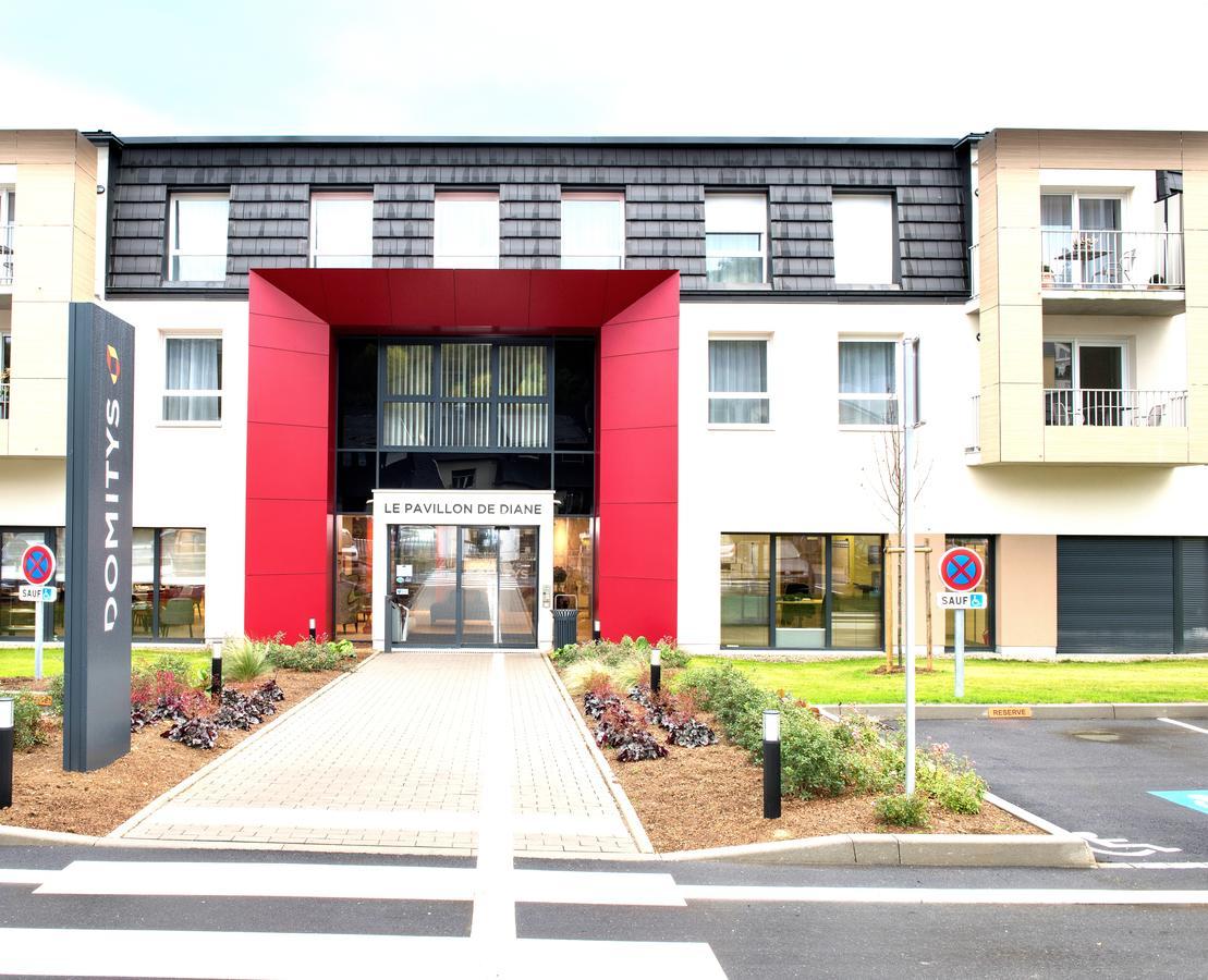 Domitys Le Pavillon De Diane Aparthotel Thionville Bagian luar foto
